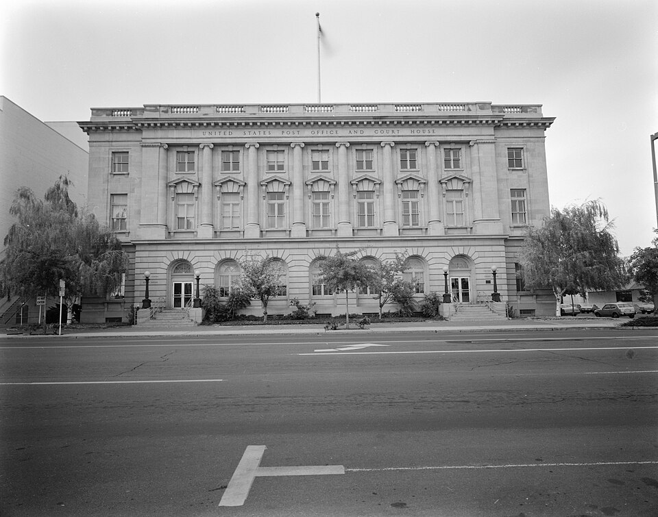 Photograph of William O. Douglas Federal Building