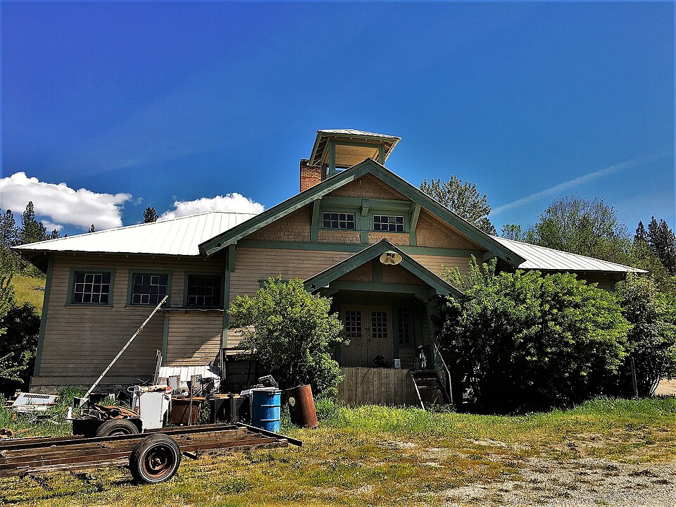 Photograph of Curlew School