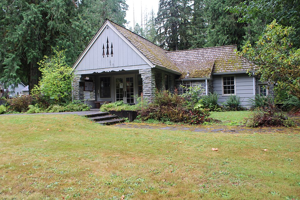 Photograph of Glacier Ranger Station