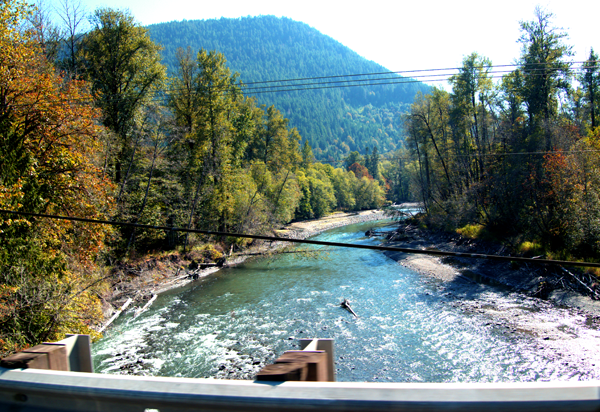 Photograph of Elwha River Bridge
