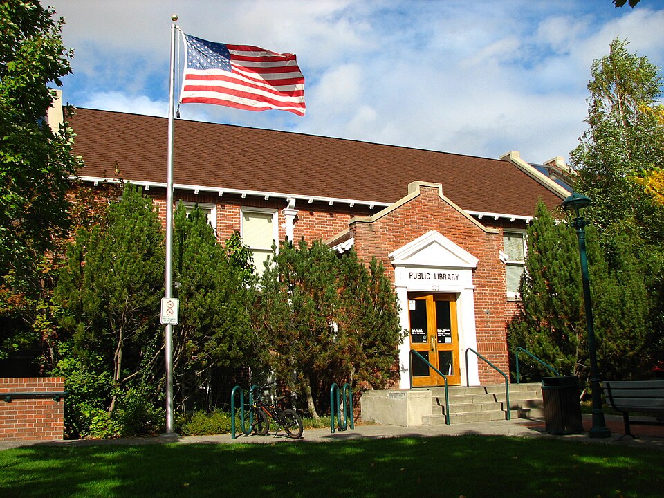 Photograph of Goldendale Free Public Library