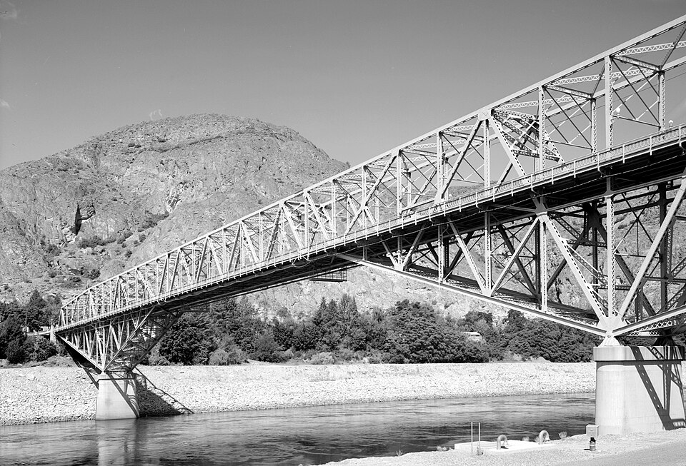 Photograph of Grand Coulee Bridge