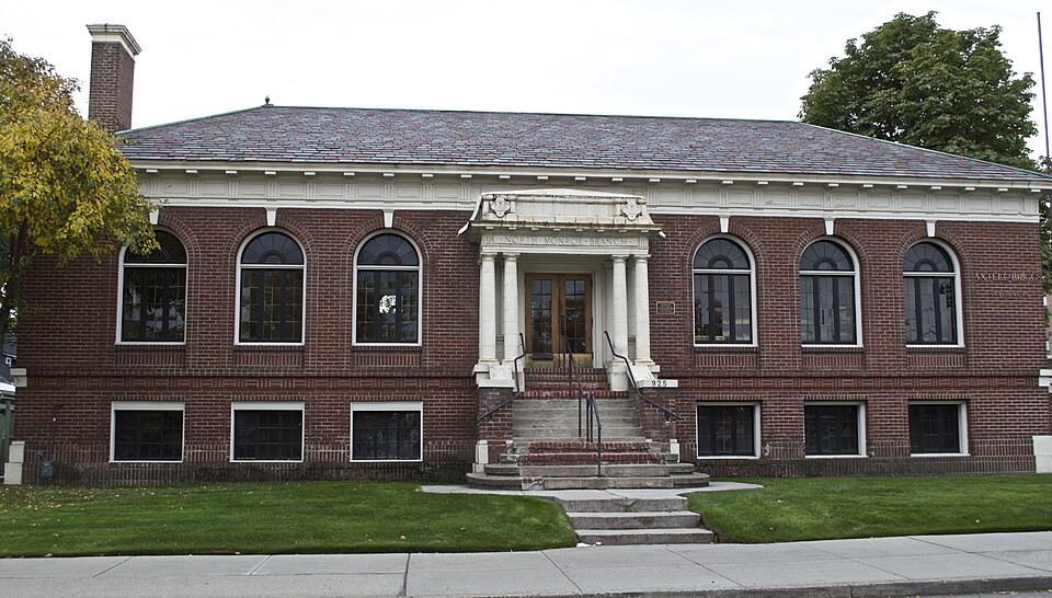 Photograph of Spokane Public Library - North Monroe Branch