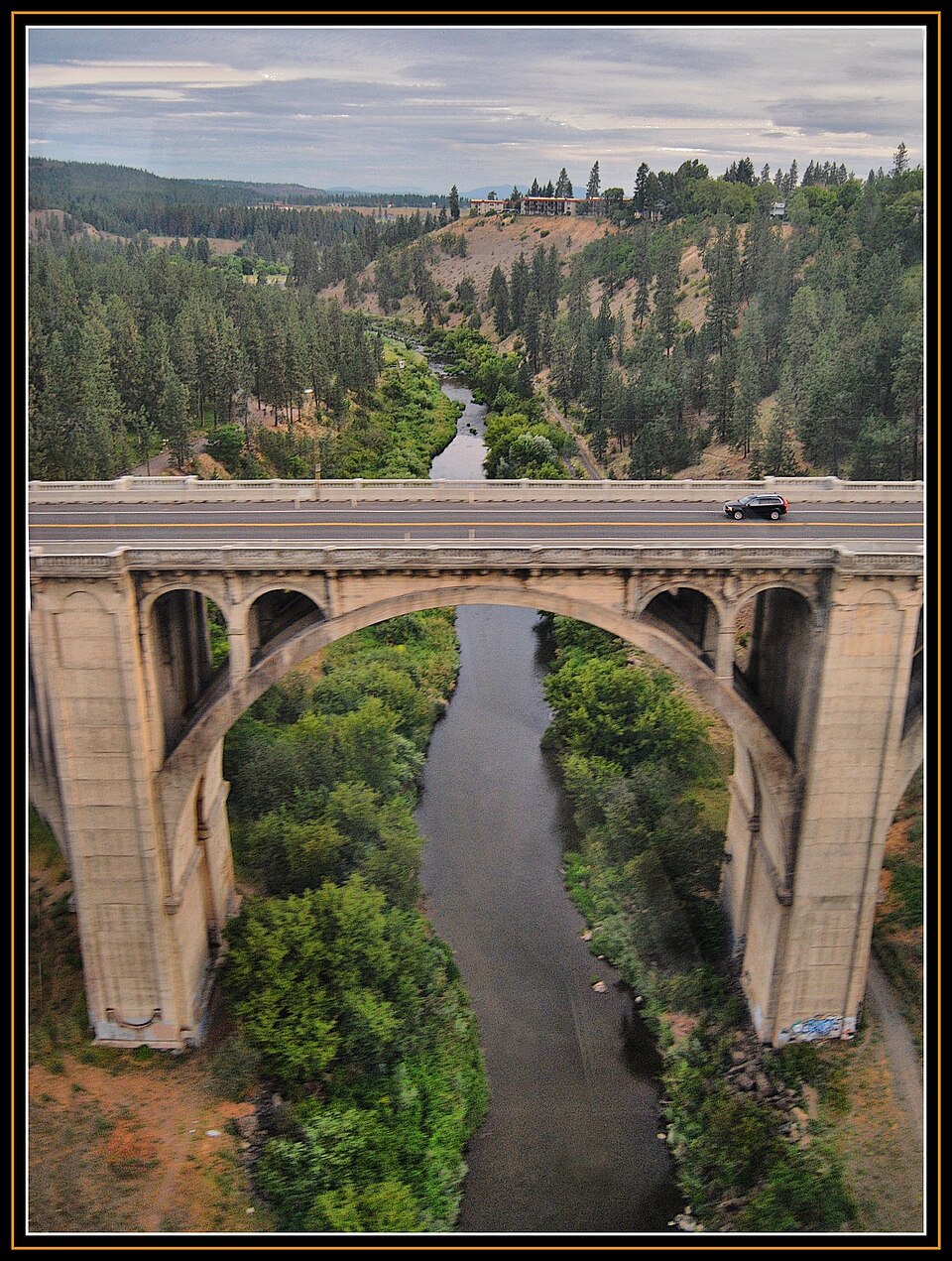 Photograph of Sunset Boulevard Bridge