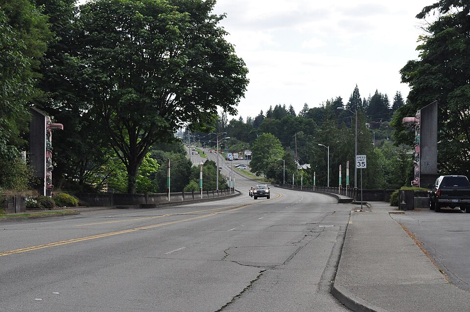 Photograph of Capital Boulevard Crossing