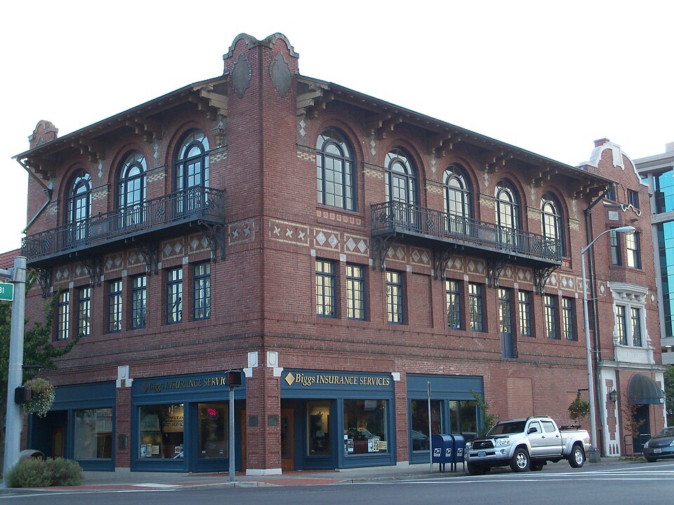 Photograph of Elks Building