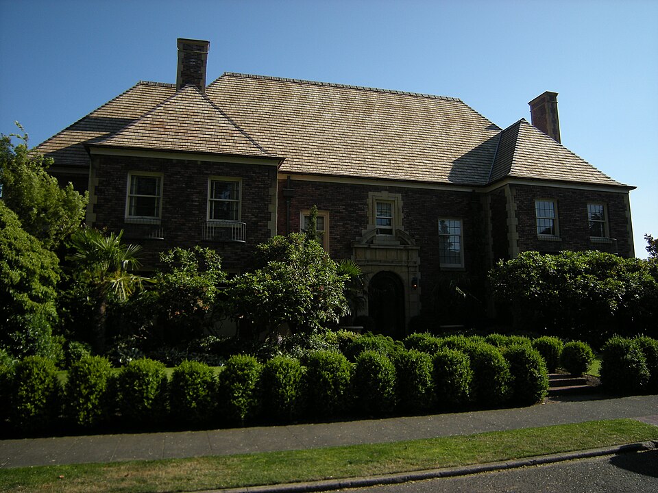 Photograph of Stuart House and Gardens