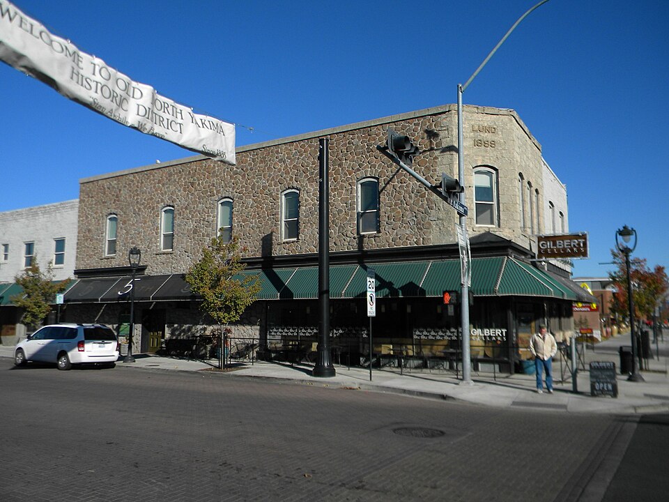 Photograph of Lund Building