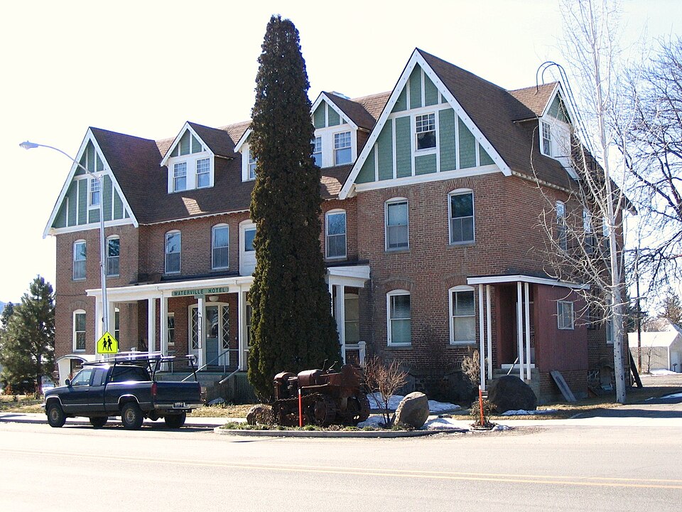 Photograph of Waterville Hotel