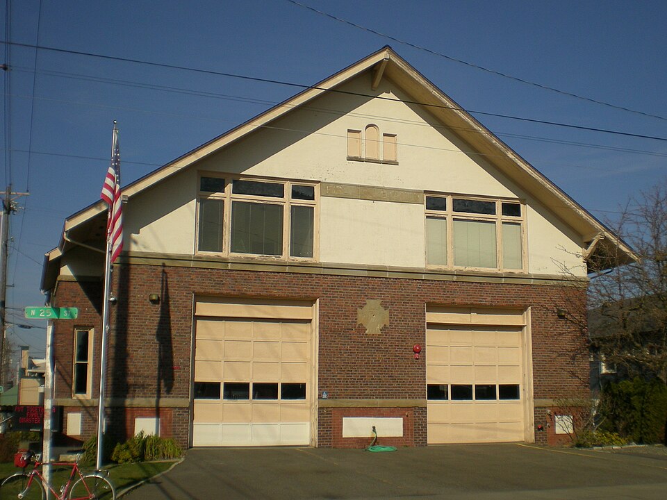 Photograph of Engine House No. 13