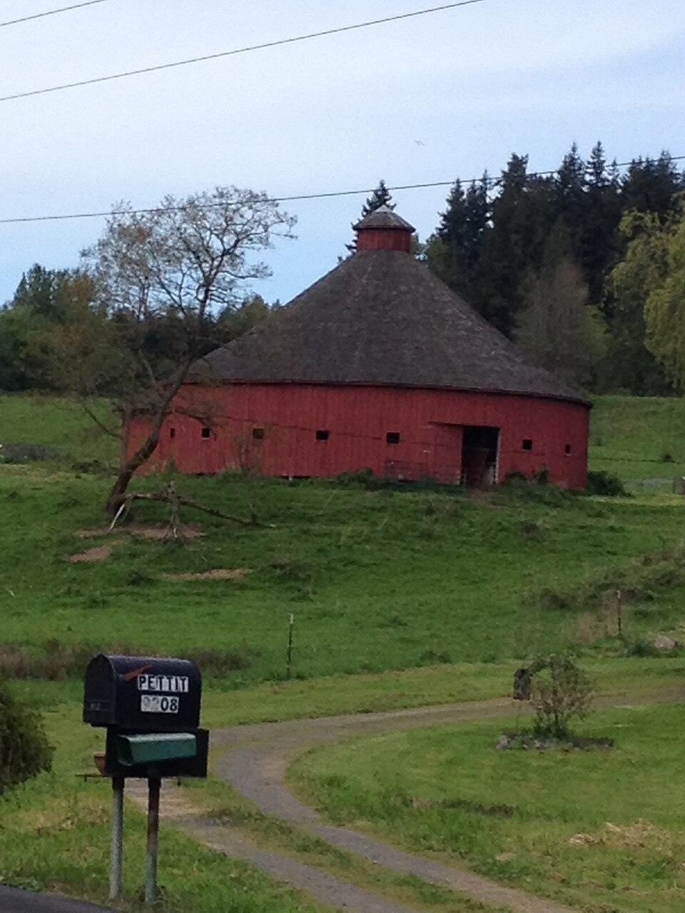 Photograph of Laughlin Round Barn