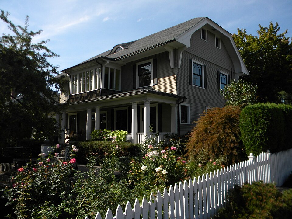 Photograph of Dr. Edmond West House