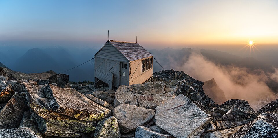 Photograph of Hidden Lake Peak Lookout