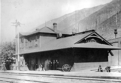 Photograph of Lester Depot