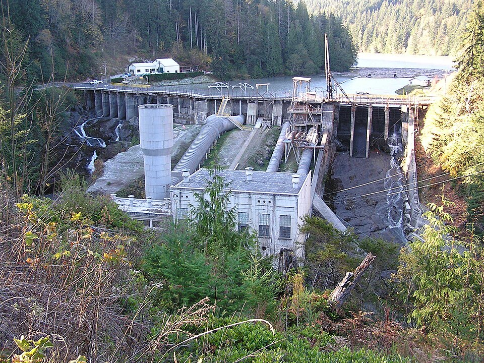 Photograph of Elwha Dam