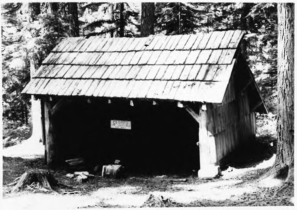 Photograph of Beaver Pass Shelter