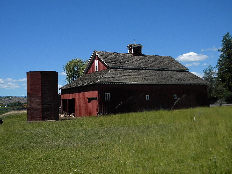 Photograph of James Gleed Barn