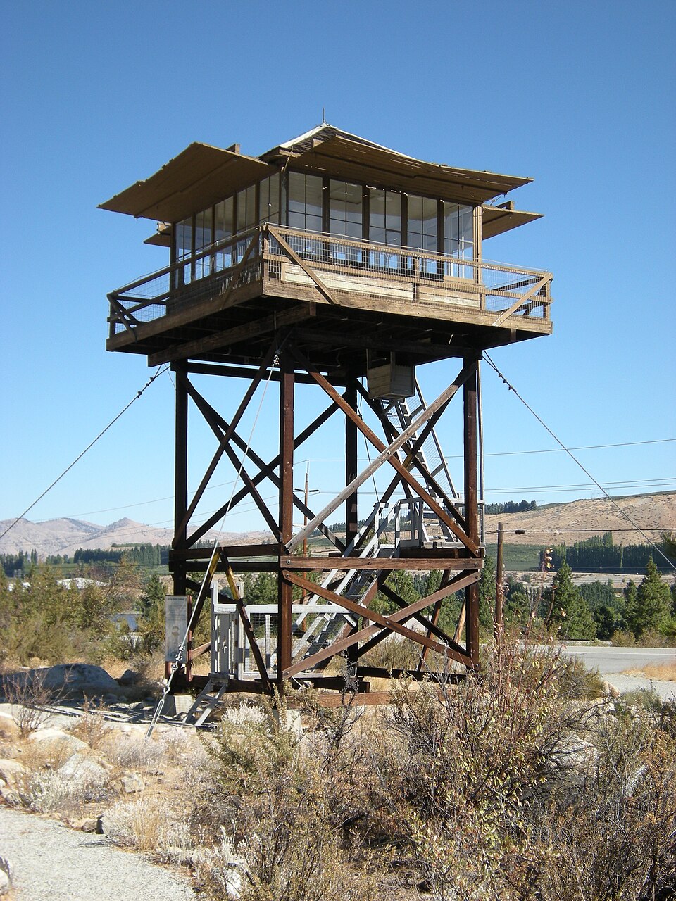Photograph of Chelan Butte Lookout