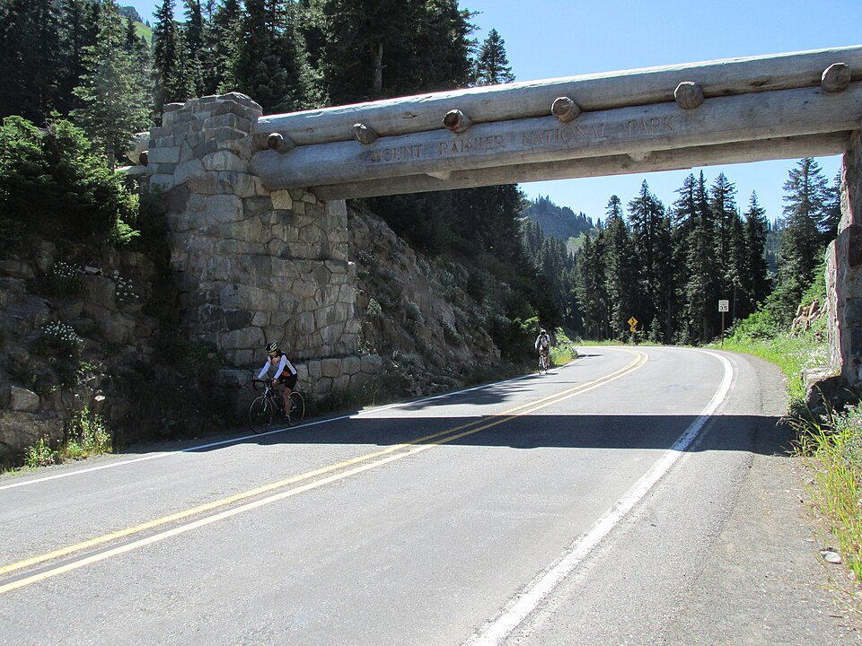 Photograph of Chinook Pass Entrance Arch