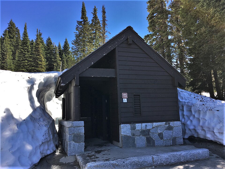 Photograph of Tipsoo Lake Comfort Station