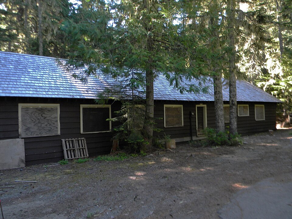 Photograph of White River Mess Hall and Dormitory