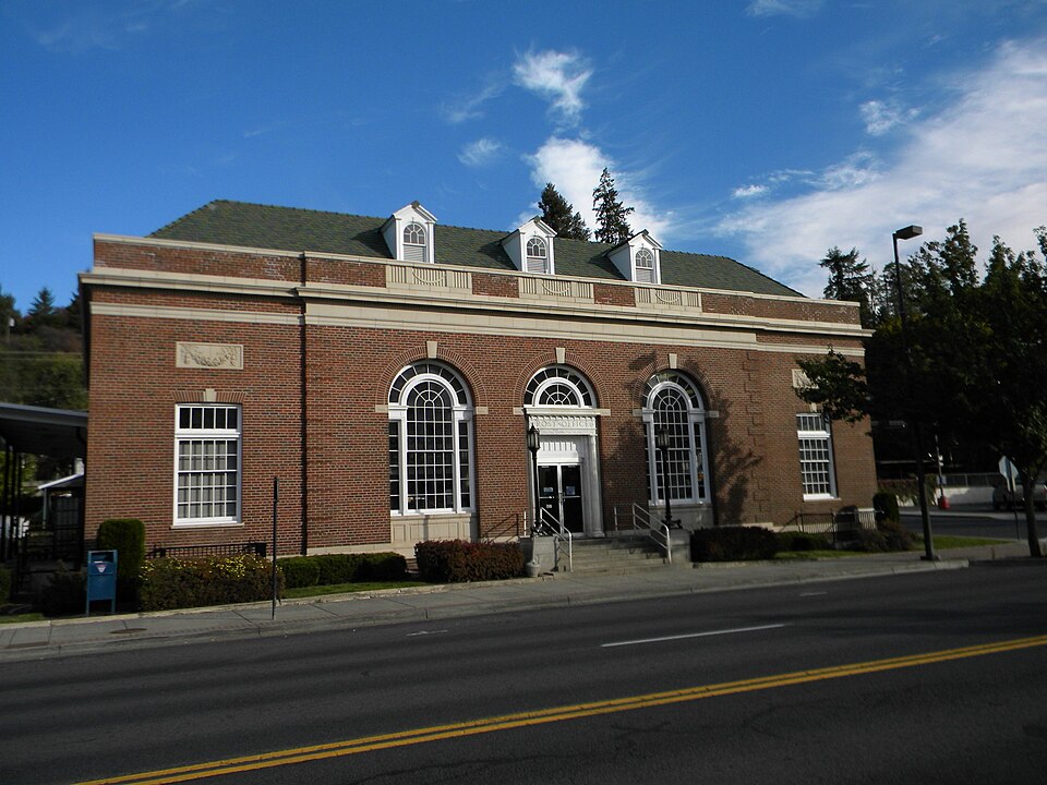 Photograph of U.S. Post Office - Colfax Main