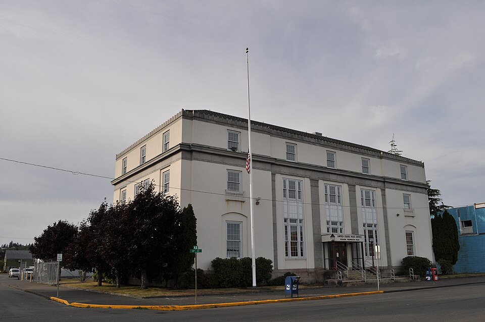 Photograph of U.S. Post Office - Hoquiam Main