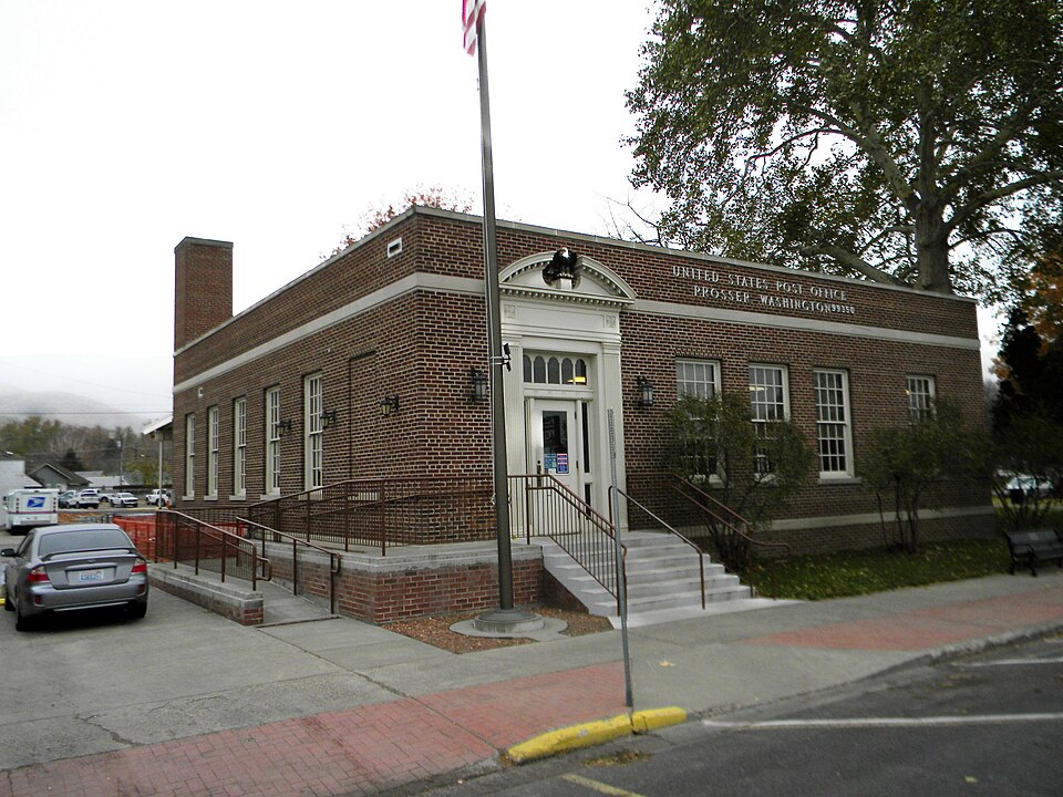 Photograph of U.S. Post Office - Prosser Main