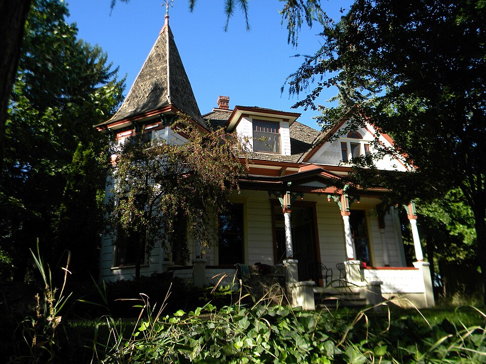 Photograph of Shoudy House