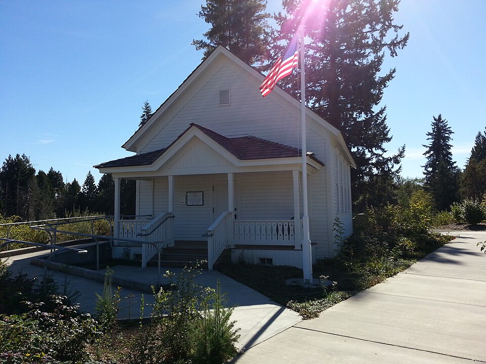 Photograph of North Creek School