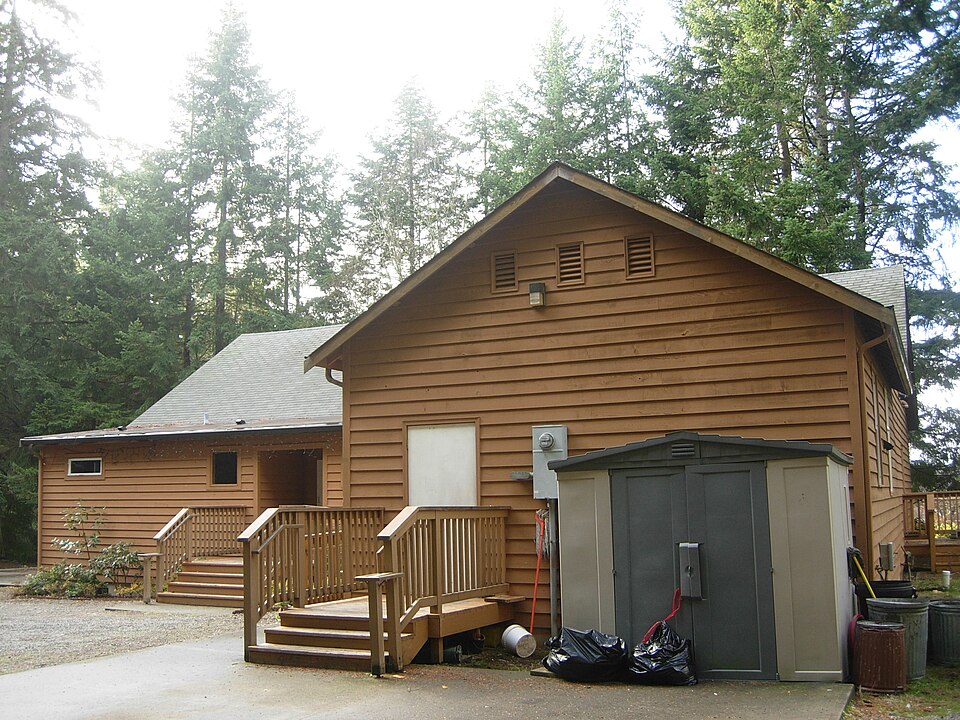 Photograph of Filipino-American Community Hall