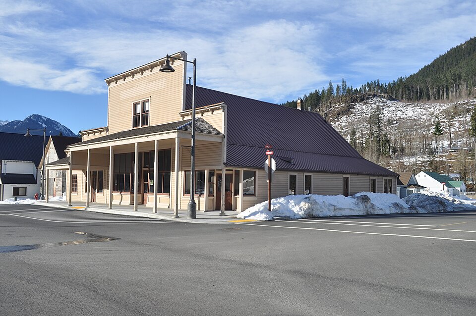 Photograph of Maloney's General Store