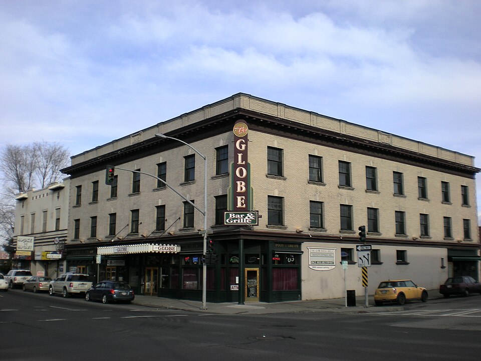 Photograph of The Globe Hotel