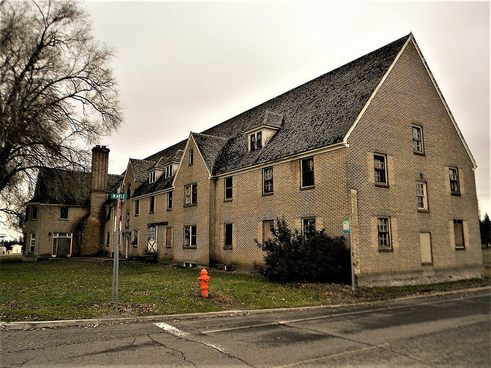 Photograph of Roosevelt Hall
