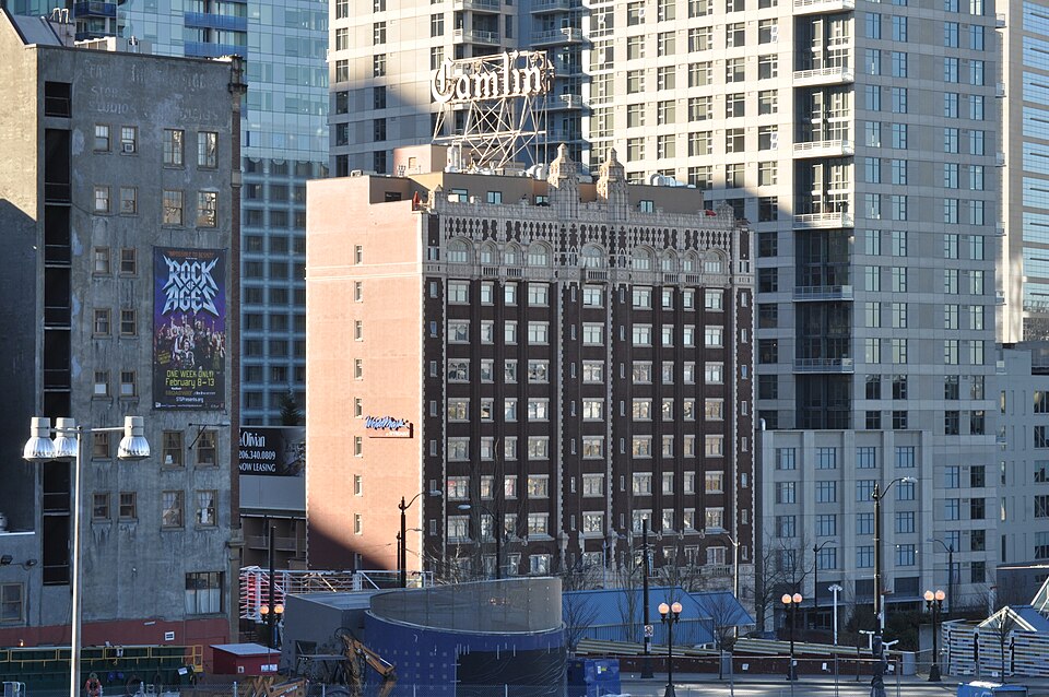 Photograph of Camlin Hotel