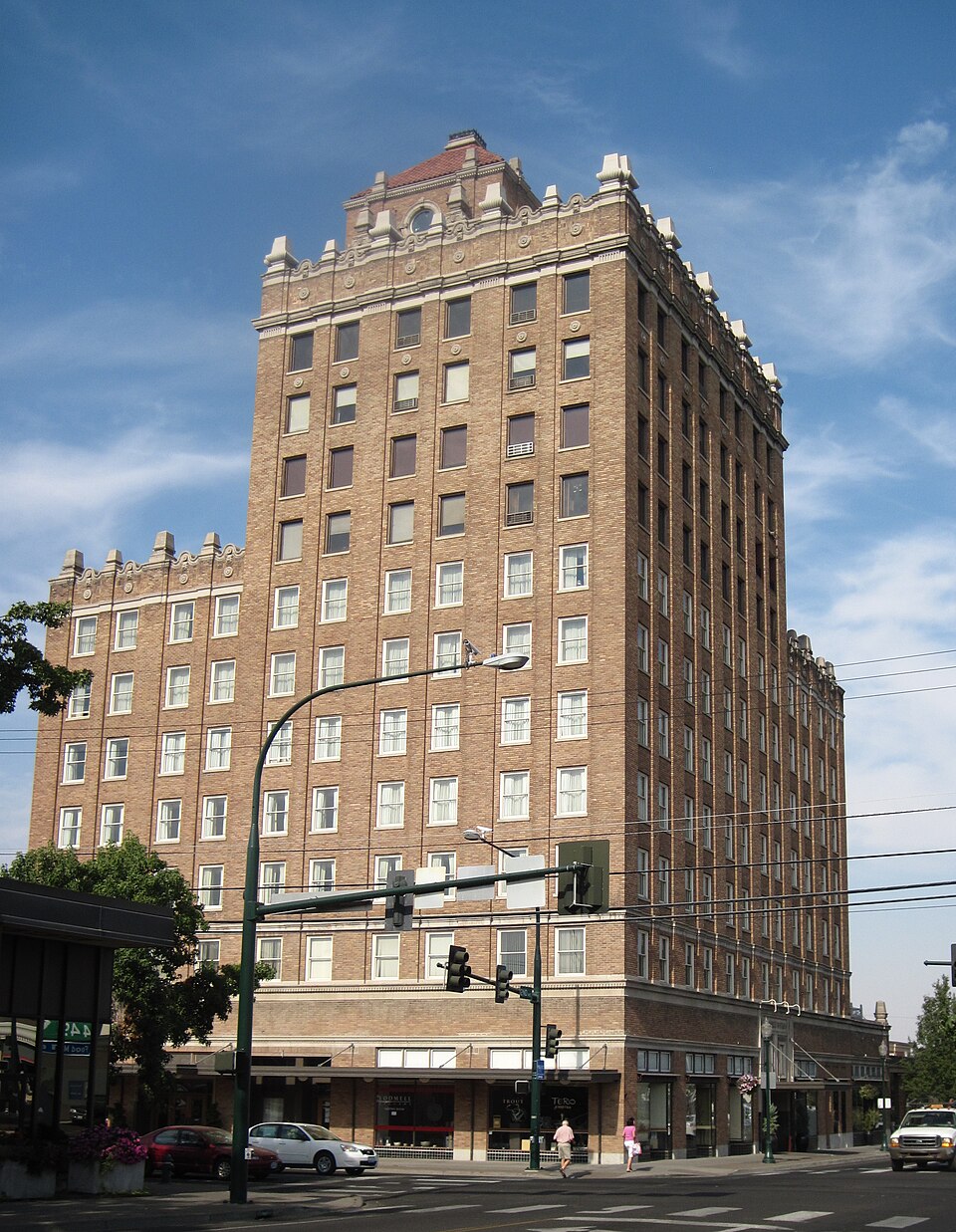 Photograph of Marcus Whitman Hotel