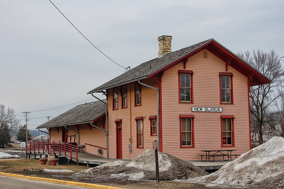 Photograph of New Glarus station