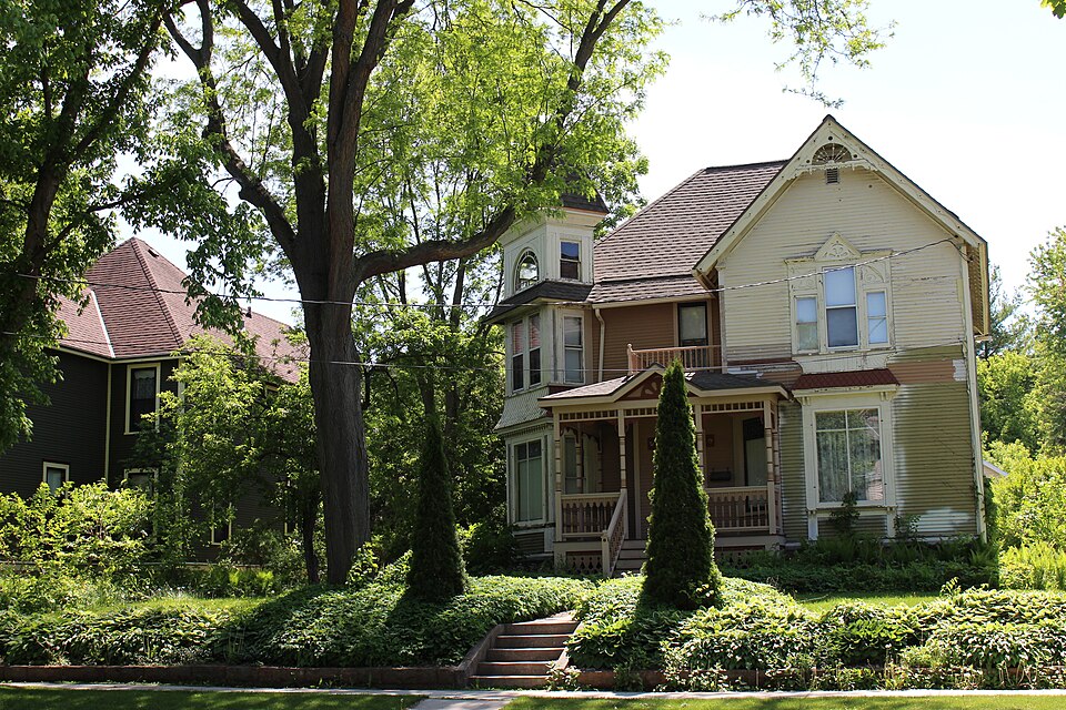 Photograph of Lodi Street-Prairie Street Historic District