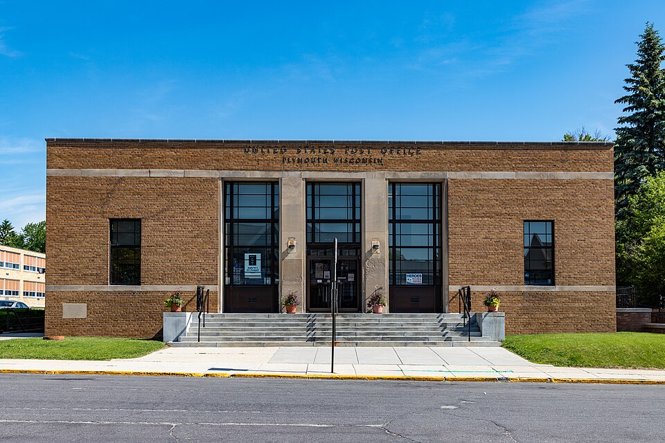 Photograph of United States Post Office (Plymouth, Wisconsin)
