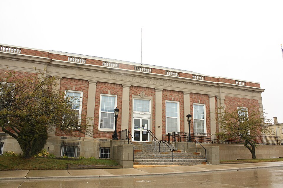 Photograph of Two Rivers Post Office