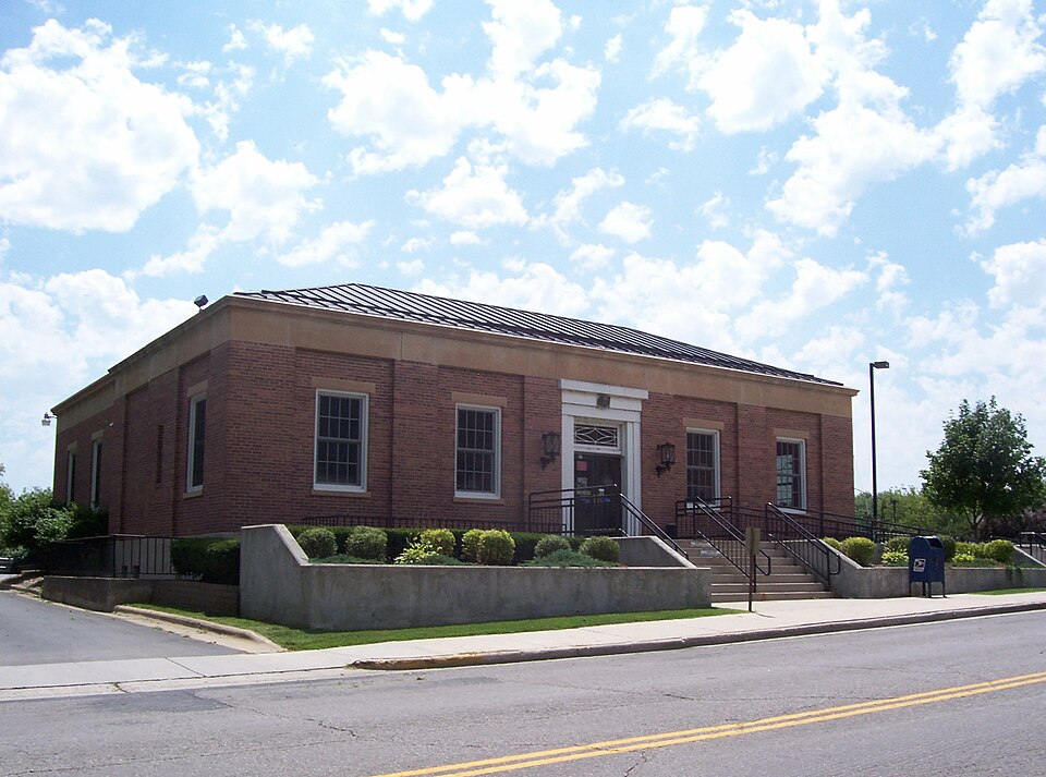 Photograph of Chilton Post Office