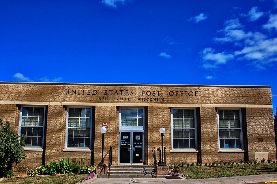 Photograph of Neillsville Post Office