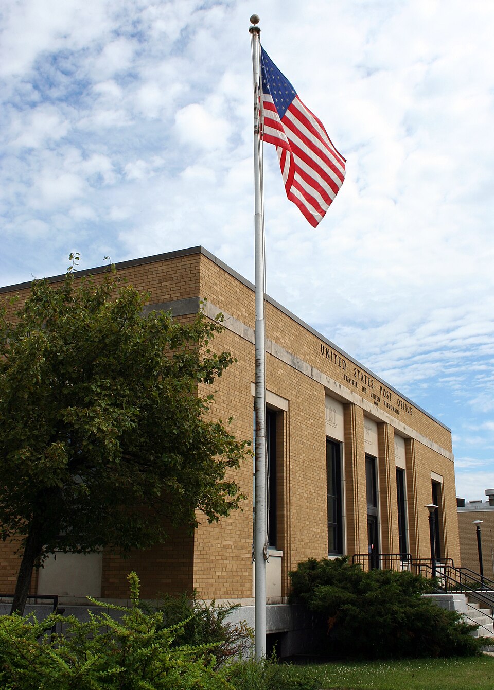 Photograph of United States Post Office (Prairie du Chien, Wisconsin)