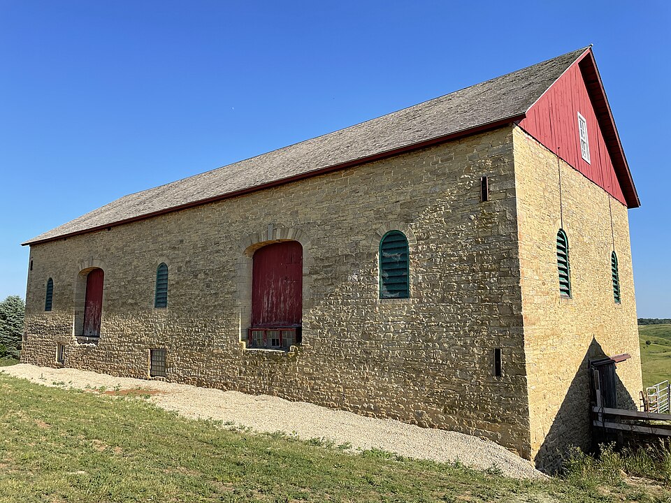 Photograph of Thomas Stone Barn