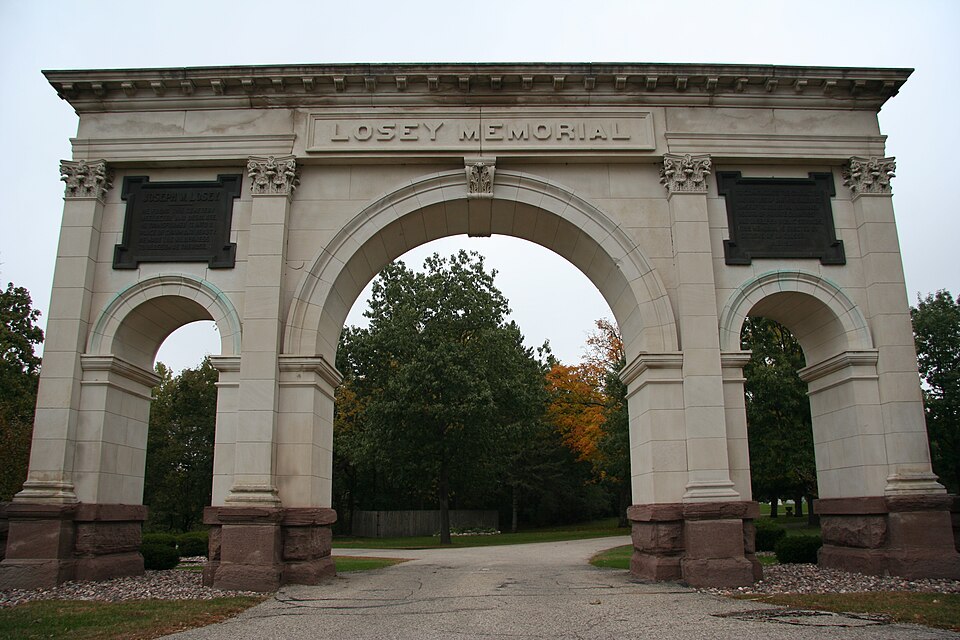 Photograph of Losey Memorial Arch