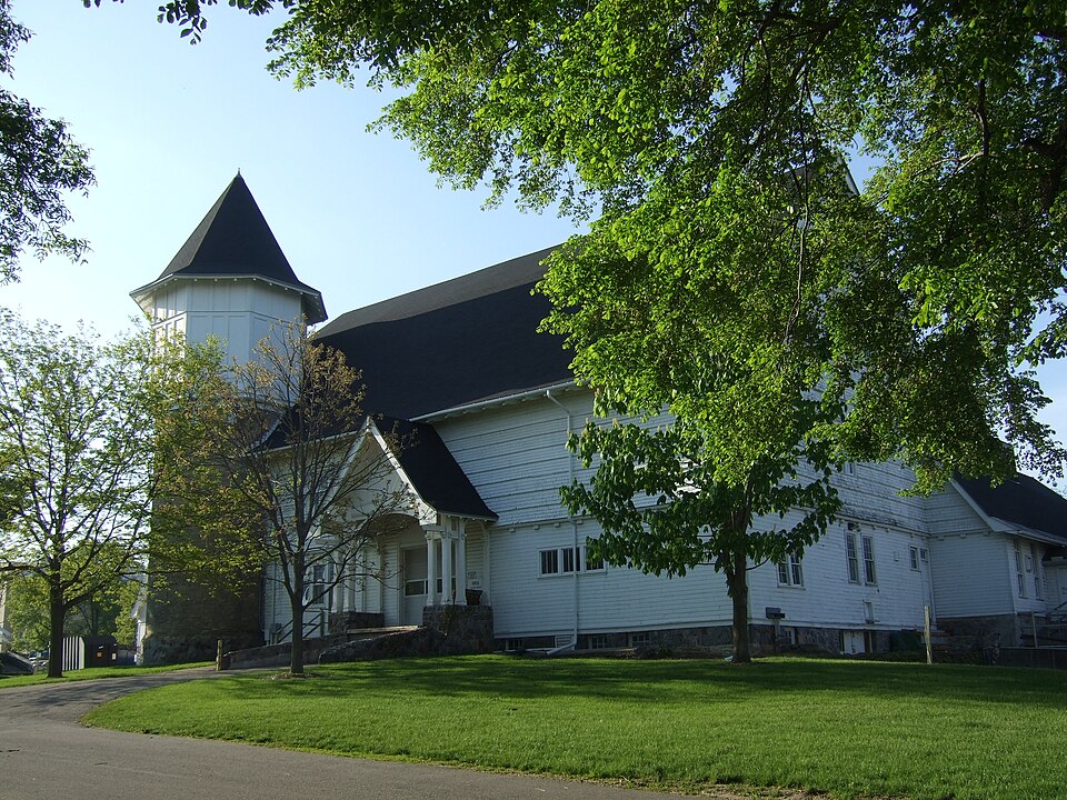 Photograph of University of Wisconsin Dairy Barn