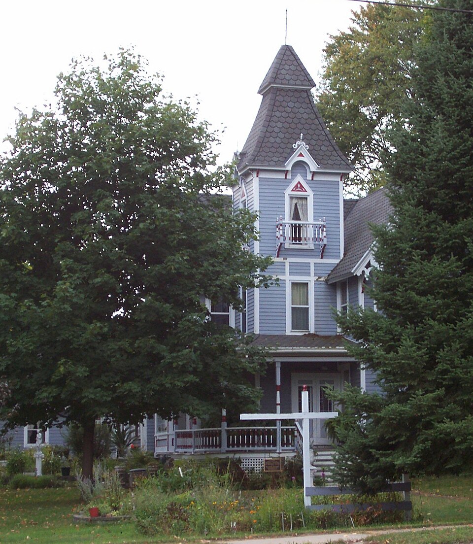 Photograph of Matt and Lena Jensen House