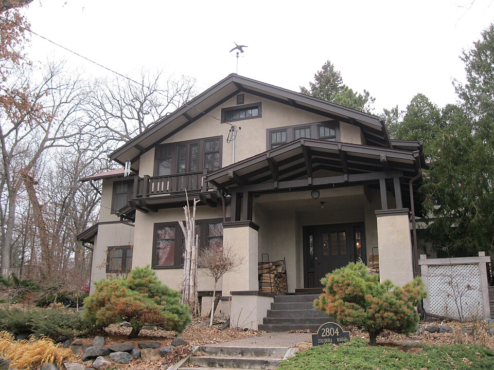 Photograph of College Hills Historic District