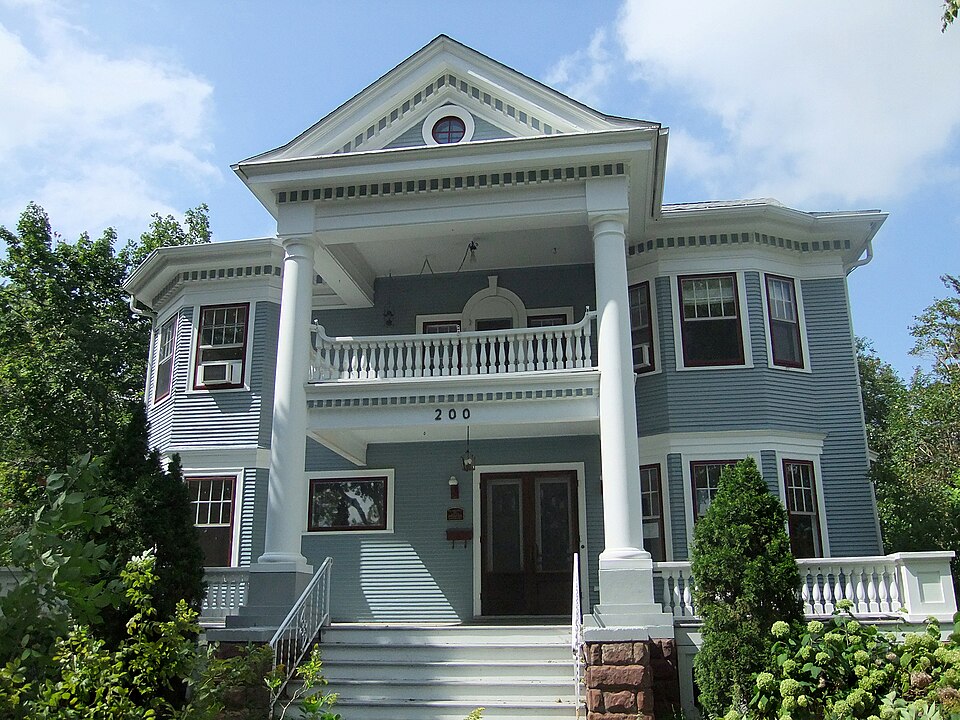 Photograph of Herman B. and Anne Marie Dahle House