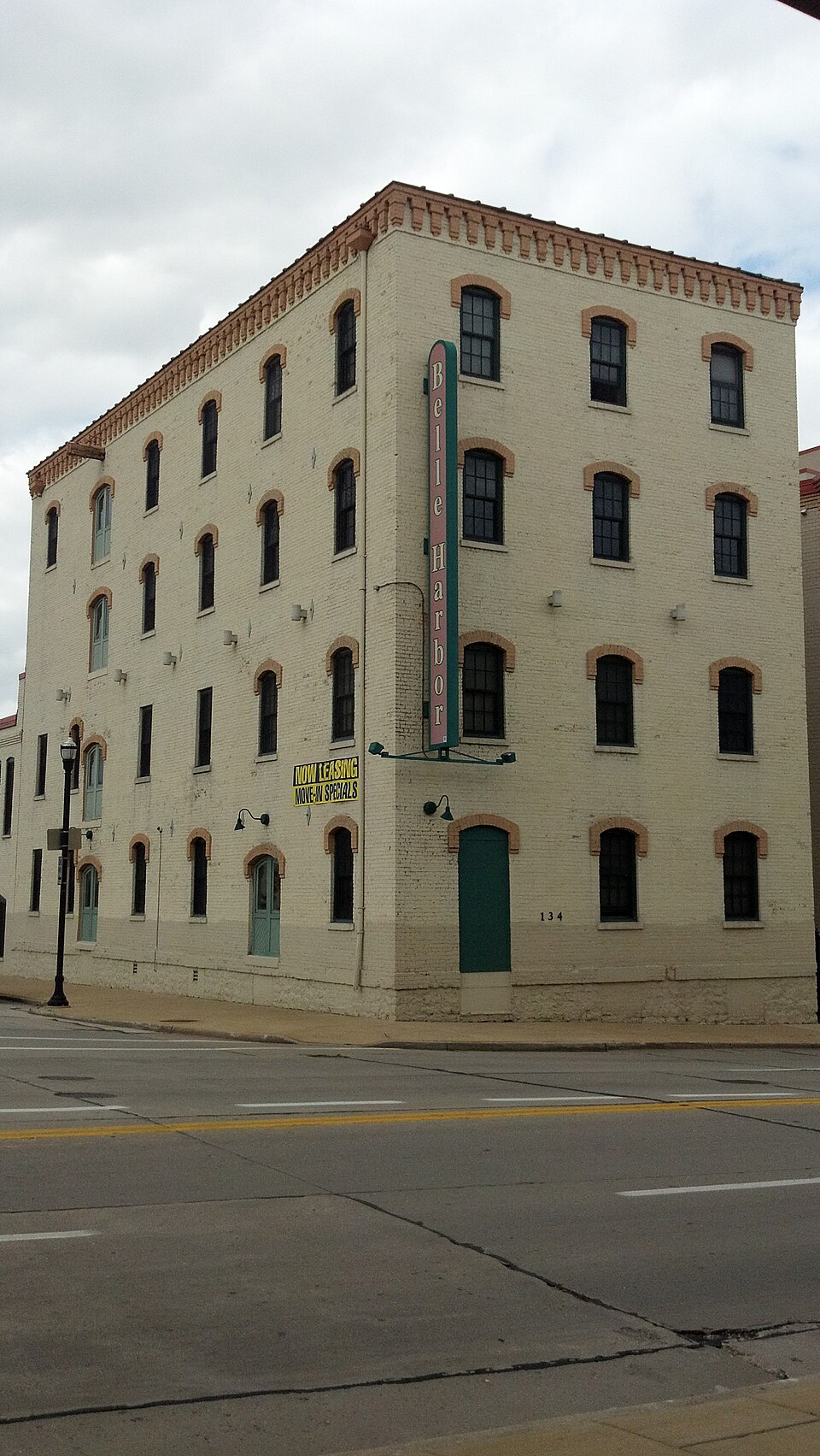 Photograph of Thomas Driver and Sons Manufacturing Company